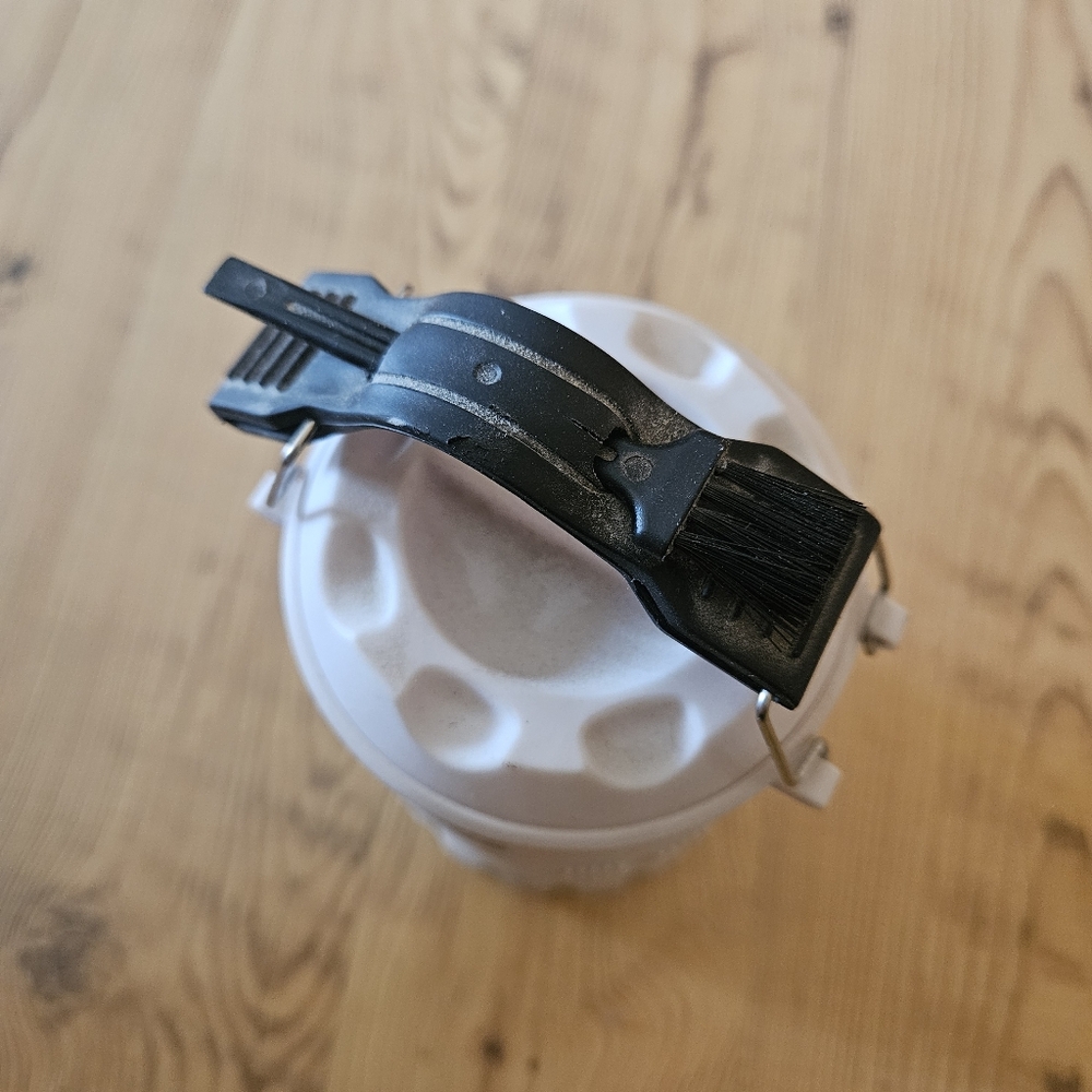 Nebo Bug Lantern Light - Picture 2 of 5
